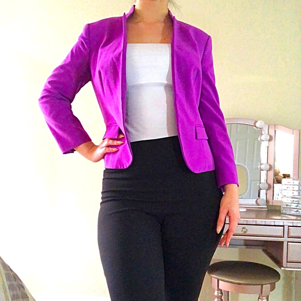 Nine West Magenta blazer size 6